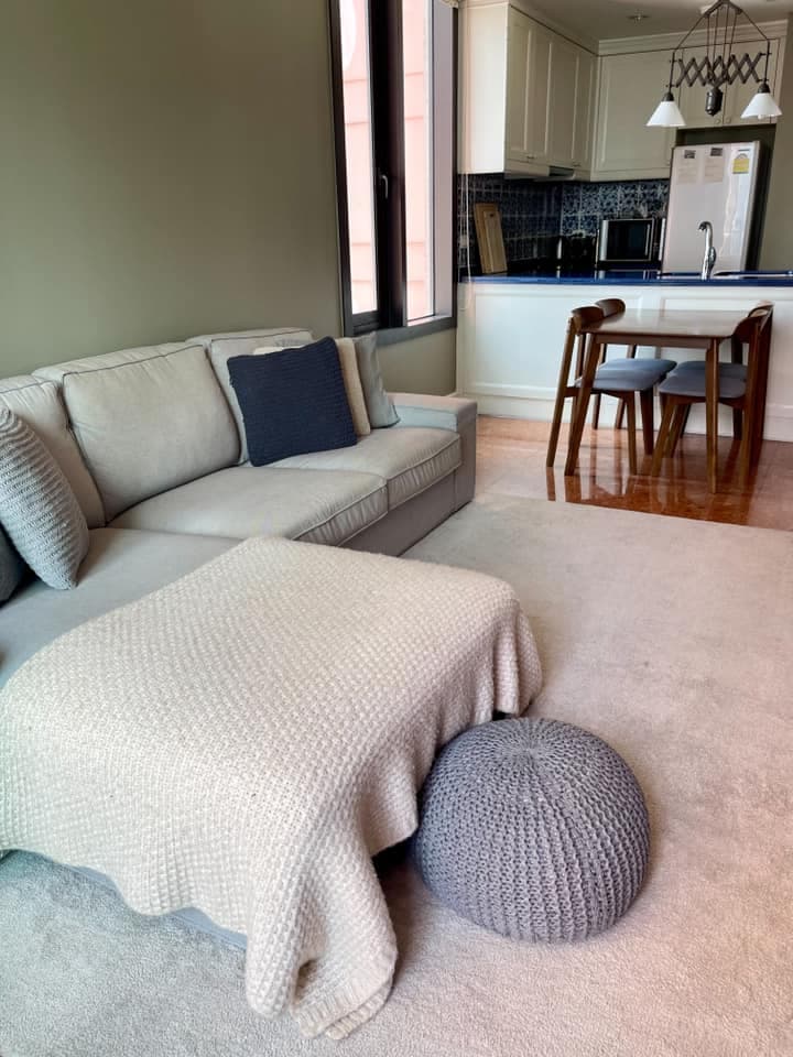 6 – 161_living_room.jpg