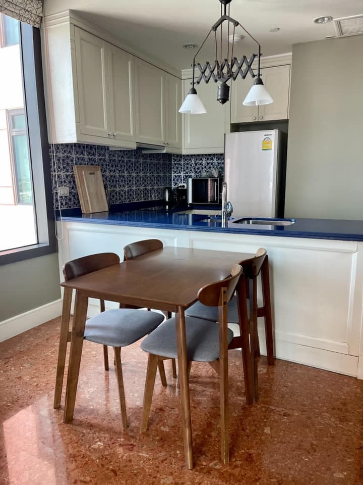 6 – 450_kitchen.jpg