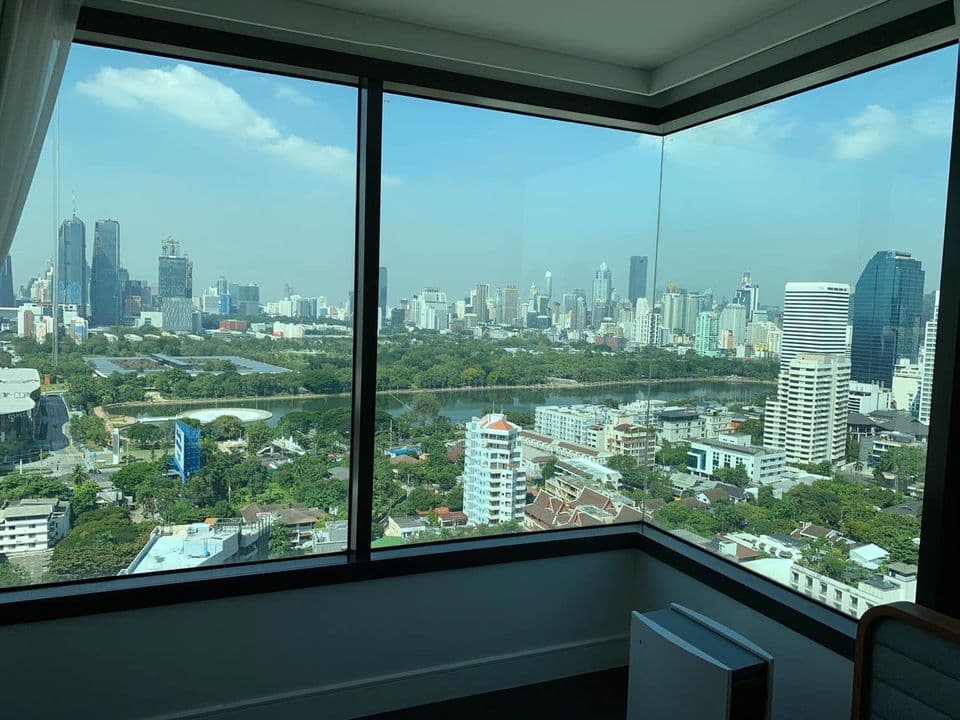 8 – 616_terrace.jpg