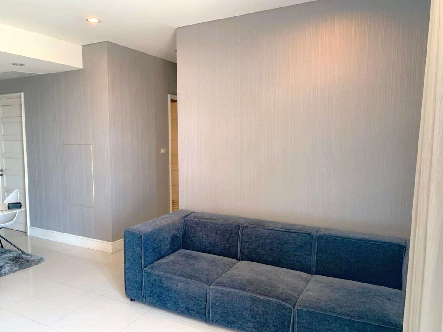 5 – 1110_living_room.jpg